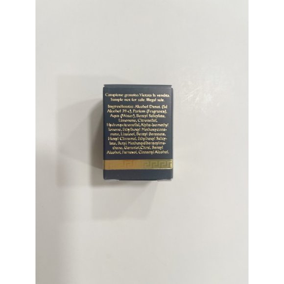 Versace Dylan Blue Pour Femme Eau de Parfum - Picture 7 of 8